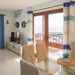 Neptuno كانديلاريا