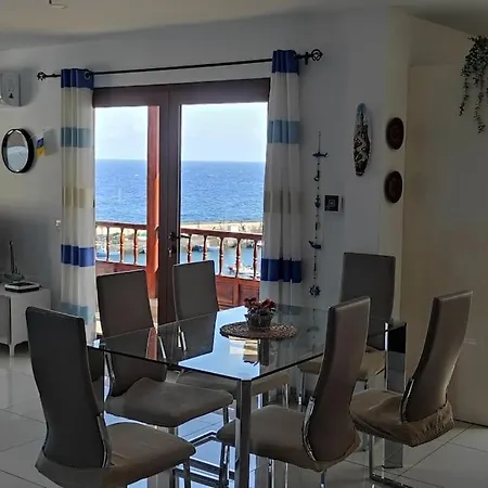 Neptuno * Candelaria