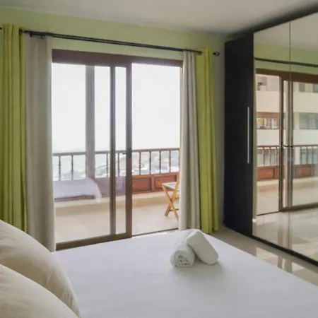 Neptuno Apartment *
