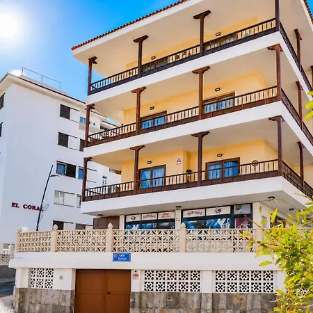 Neptuno Apartment *